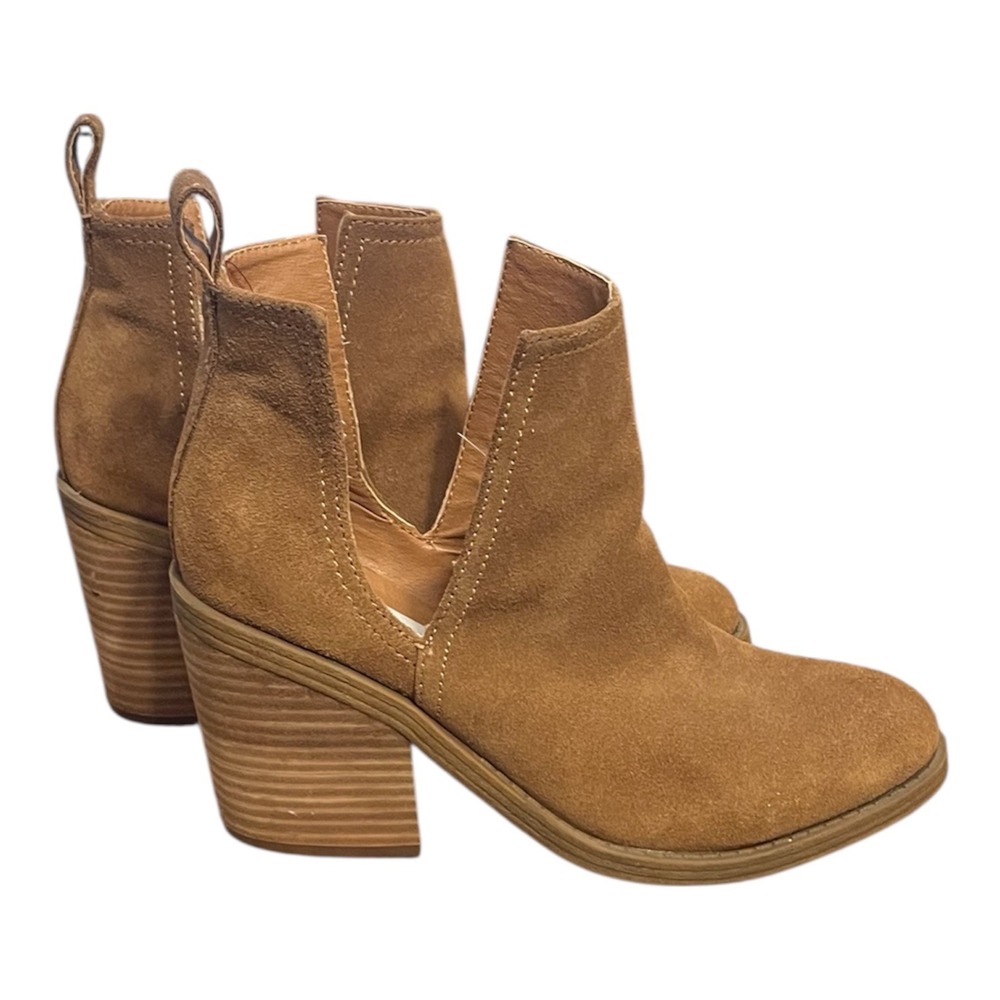 Steve Madden Sharini Tan Suede V-Cut Ankle Boots Block Heel‎ Womens 7M